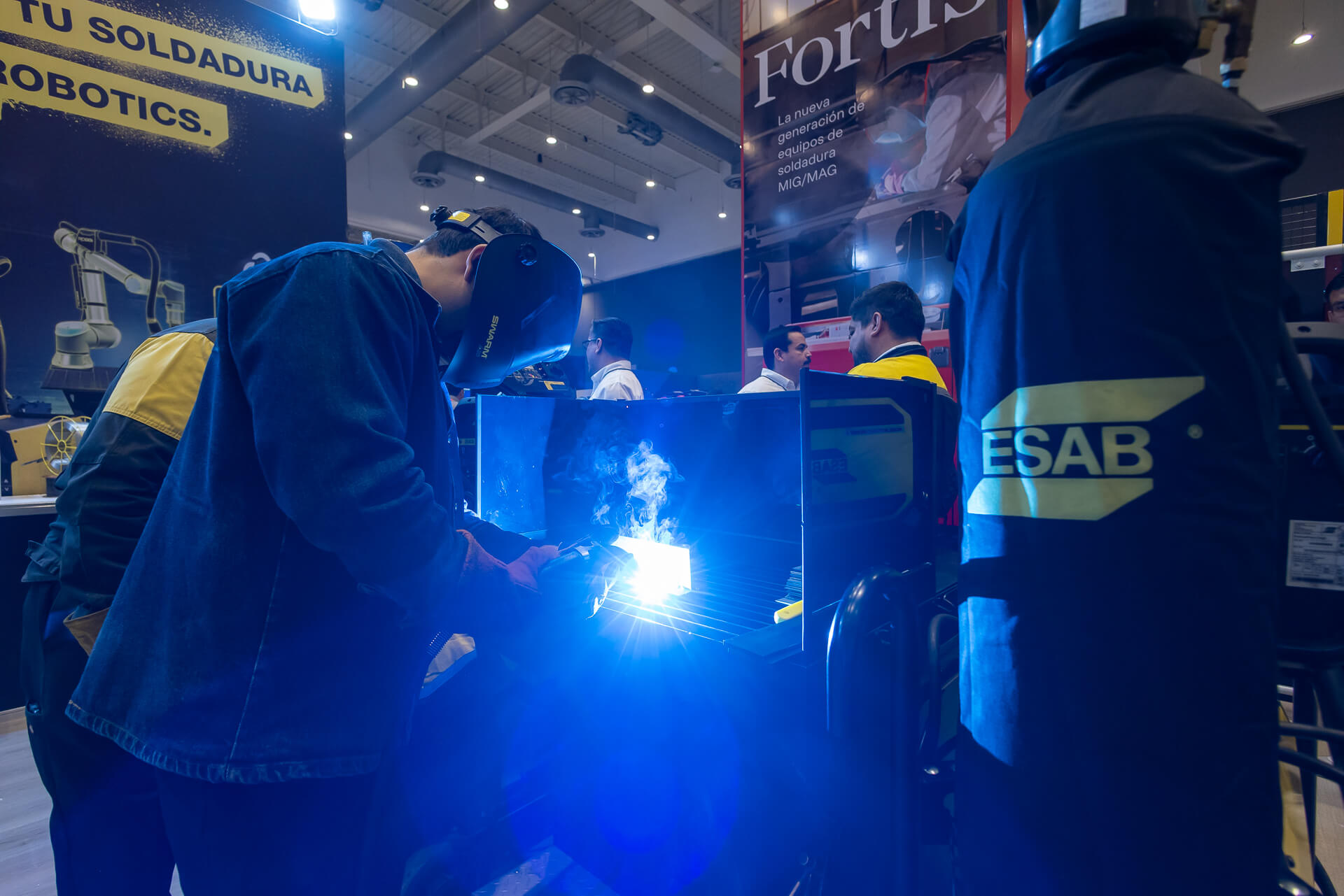 Fotografía profesional de stand en Expo WAFE Querétaro.